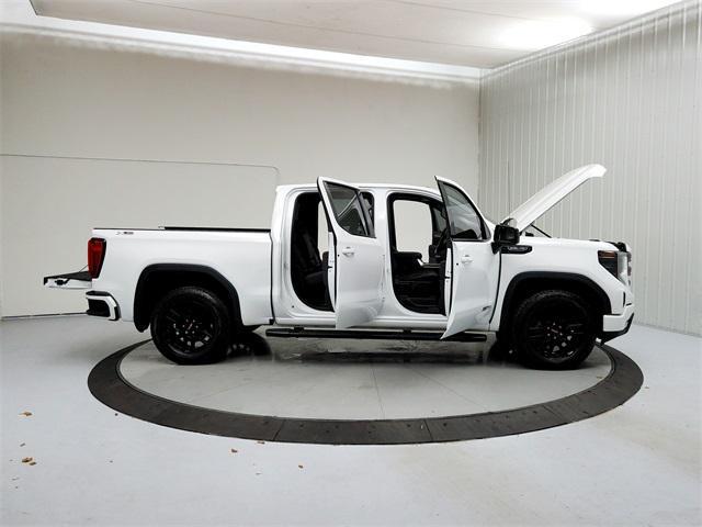 used 2022 GMC Sierra 1500 car, priced at $43,677