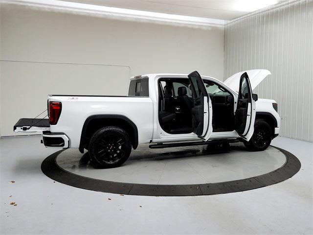 used 2022 GMC Sierra 1500 car, priced at $43,677