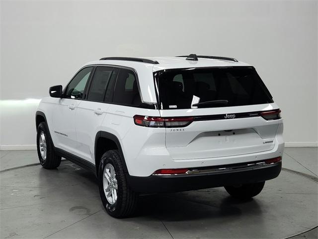 new 2024 Jeep Grand Cherokee car, priced at $38,404