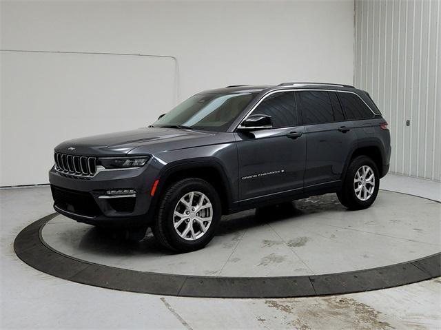 used 2022 Jeep Grand Cherokee car, priced at $32,986
