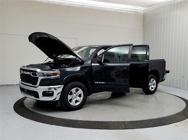 new 2025 Ram 1500 car, priced at $47,922