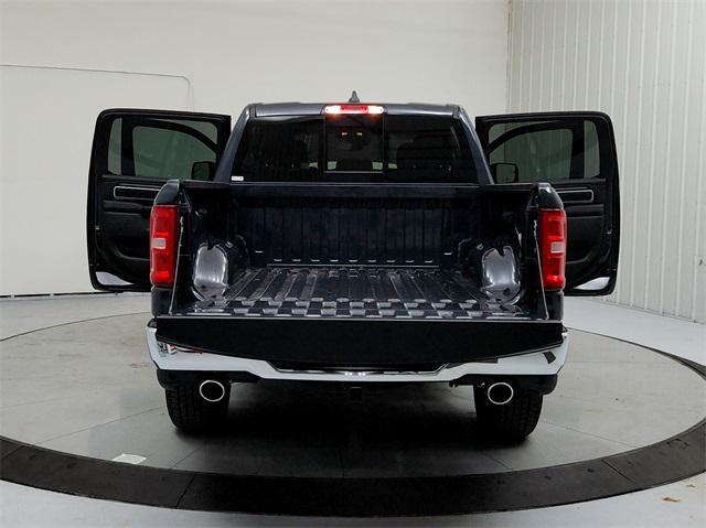 new 2025 Ram 1500 car, priced at $47,922