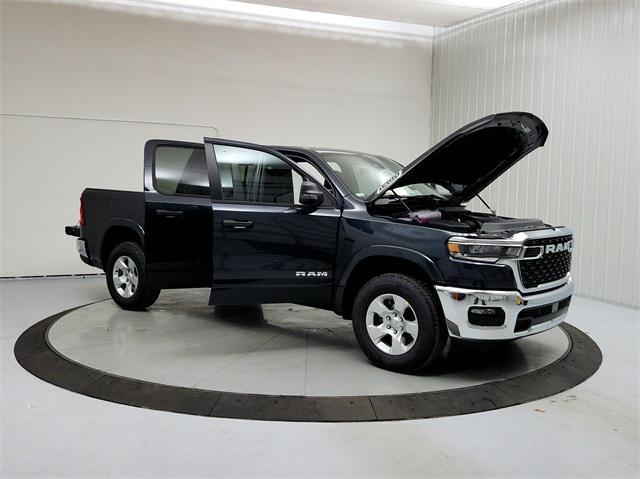 new 2025 Ram 1500 car, priced at $47,922