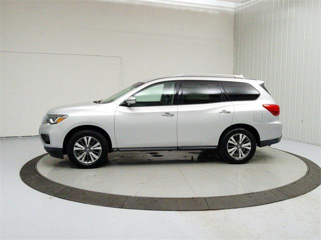 used 2020 Nissan Pathfinder car, priced at $18,462