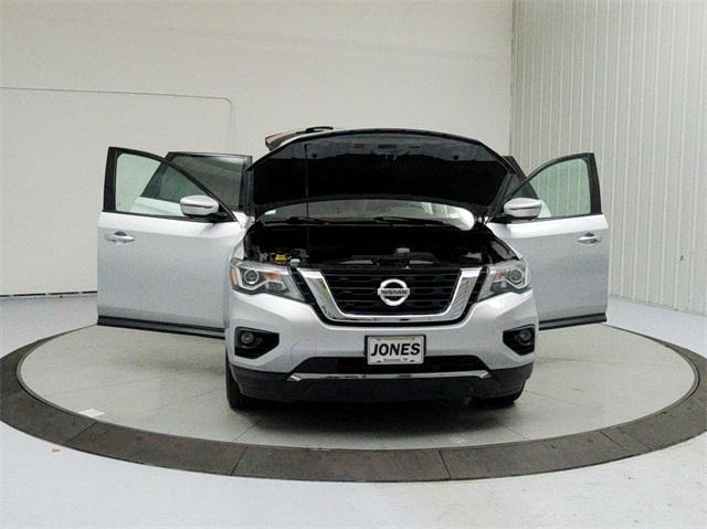 used 2020 Nissan Pathfinder car, priced at $18,462