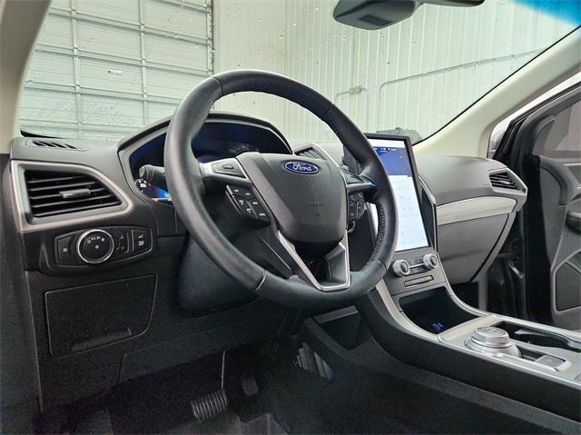 used 2022 Ford Edge car, priced at $27,870