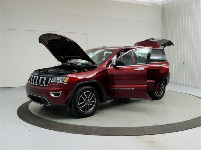 used 2022 Jeep Grand Cherokee car, priced at $25,536