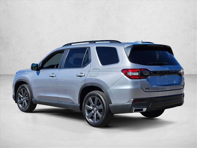 used 2023 Honda Pilot car, priced at $34,995