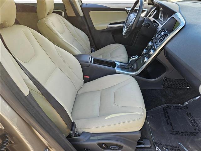 used 2016 Volvo XC60 car, priced at $11,995