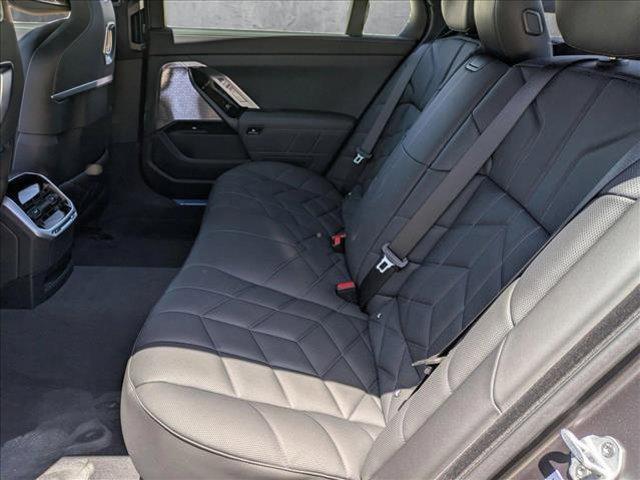 new 2025 BMW 760 car, priced at $152,360