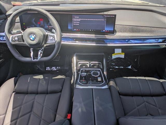 new 2025 BMW 760 car, priced at $152,360