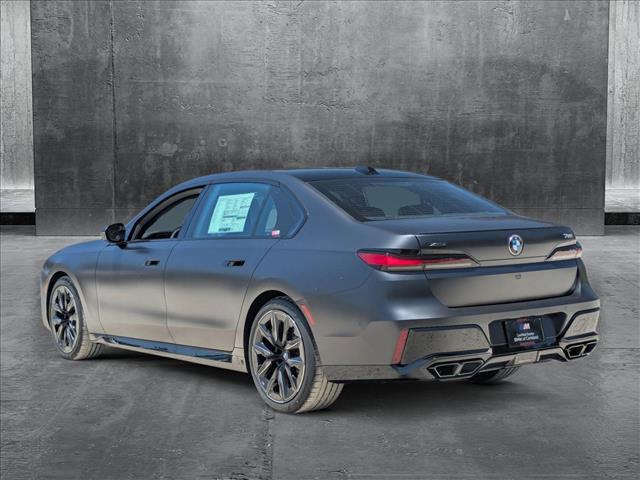 new 2025 BMW 760 car, priced at $152,360