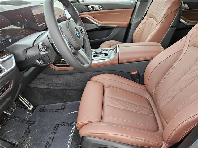 new 2026 BMW X7 car, priced at $101,975