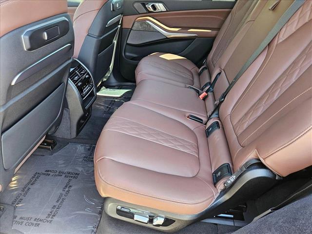new 2026 BMW X7 car, priced at $102,765