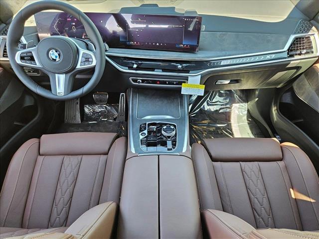 new 2026 BMW X7 car, priced at $102,765