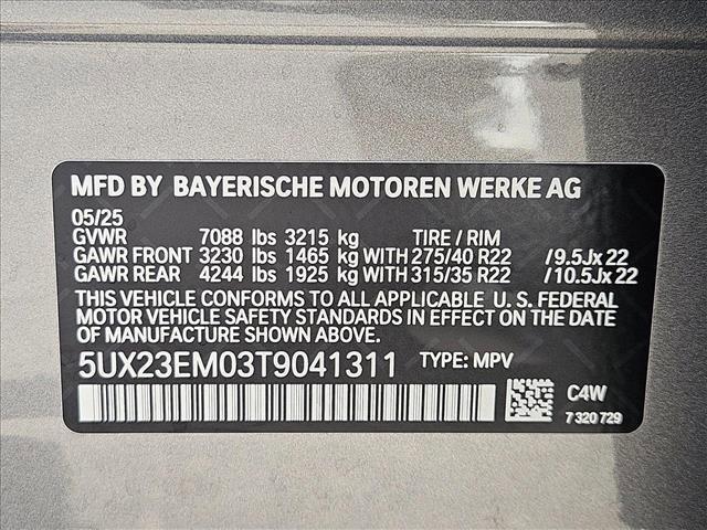 new 2026 BMW X7 car, priced at $102,765