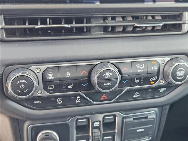 used 2025 Jeep Gladiator car, priced at $48,495