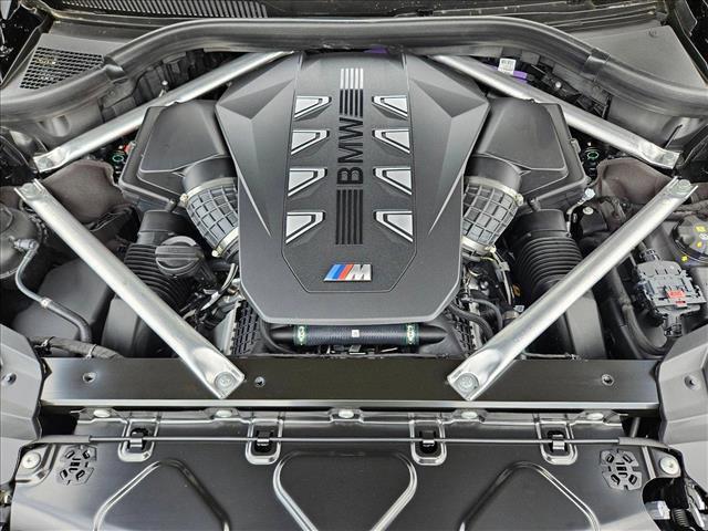 new 2025 BMW X7 car, priced at $121,700