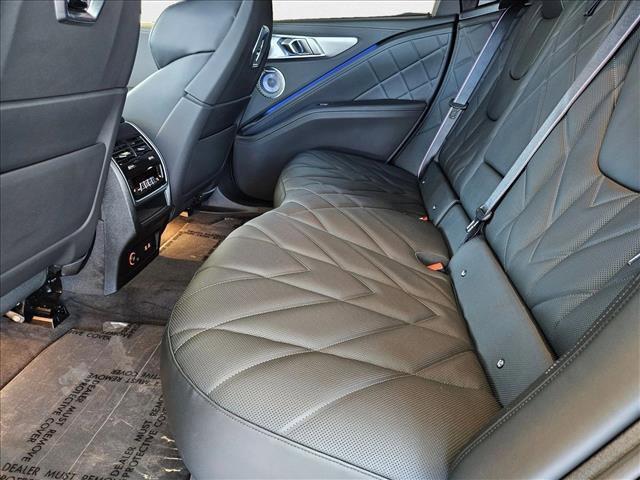 new 2025 BMW XM car, priced at $165,300