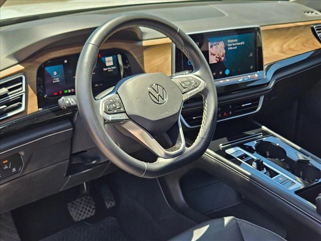 used 2024 Volkswagen Atlas car, priced at $33,995
