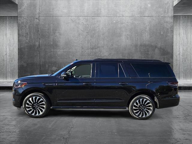 used 2022 Lincoln Navigator car, priced at $68,388