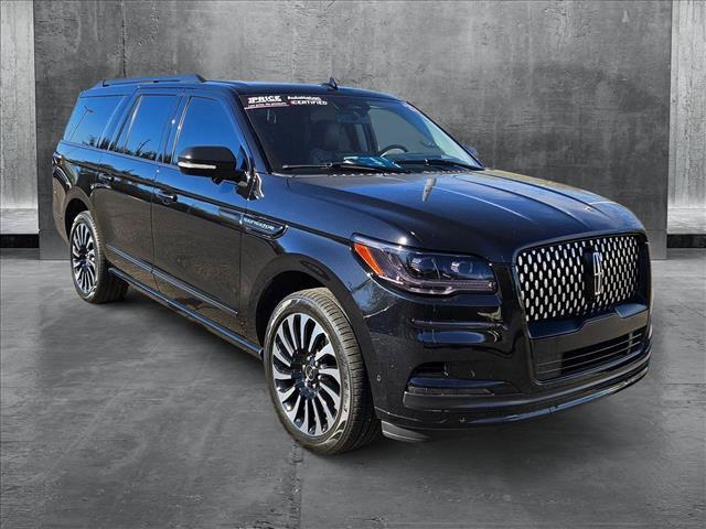 used 2022 Lincoln Navigator car, priced at $68,388