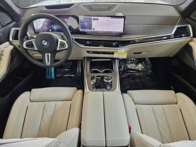 new 2025 BMW X7 car, priced at $121,770