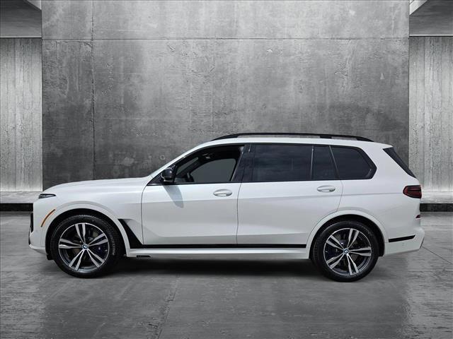 new 2025 BMW X7 car, priced at $121,770