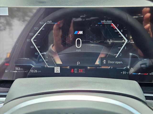 new 2026 BMW X7 car, priced at $102,875