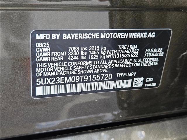 new 2026 BMW X7 car, priced at $102,875