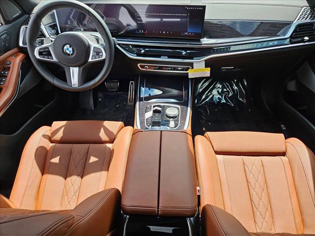 new 2026 BMW X7 car, priced at $102,875