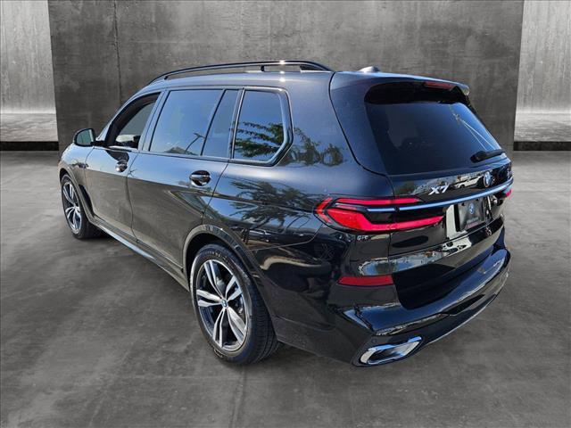 new 2025 BMW X7 car