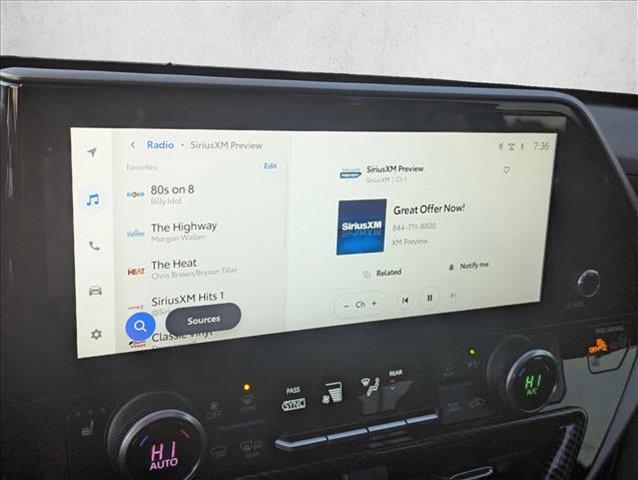 used 2024 Toyota Highlander car, priced at $39,289