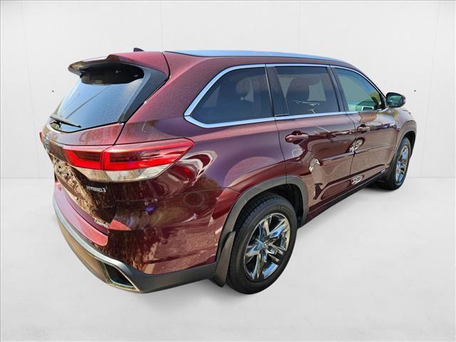 used 2018 Toyota Highlander Hybrid car, priced at $26,995