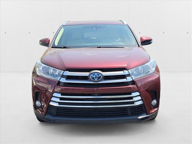 used 2018 Toyota Highlander Hybrid car, priced at $26,995