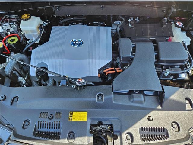 used 2018 Toyota Highlander Hybrid car, priced at $26,995