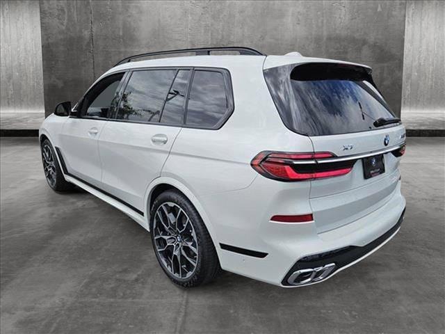 new 2025 BMW X7 car