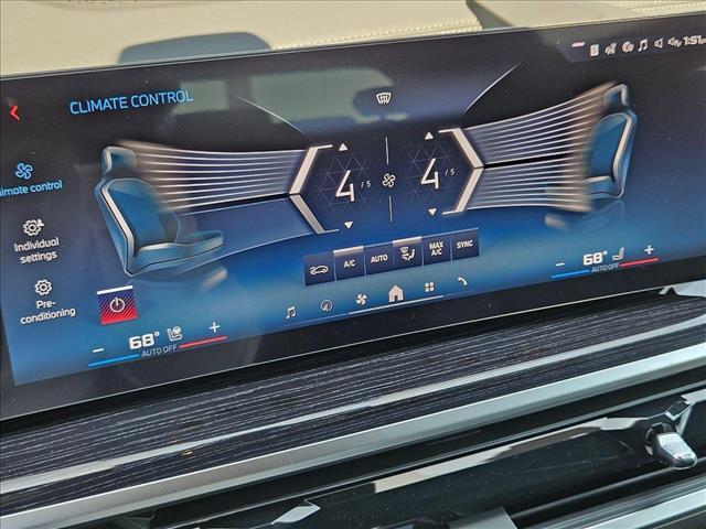 new 2026 BMW X7 car, priced at $116,140