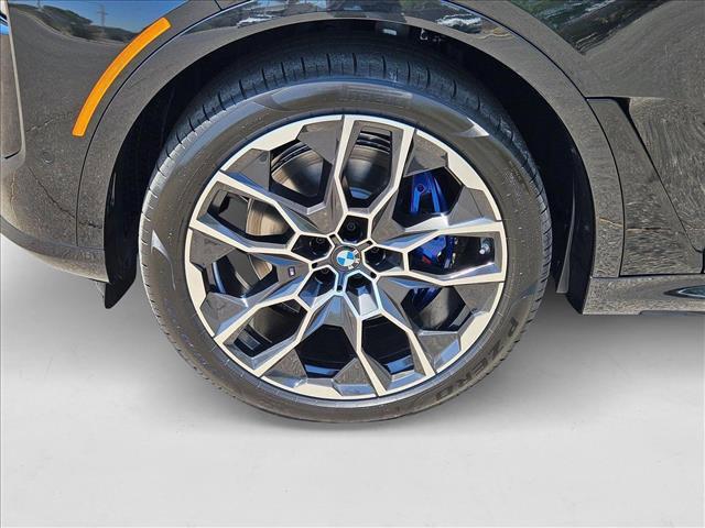 new 2026 BMW X7 car, priced at $116,140
