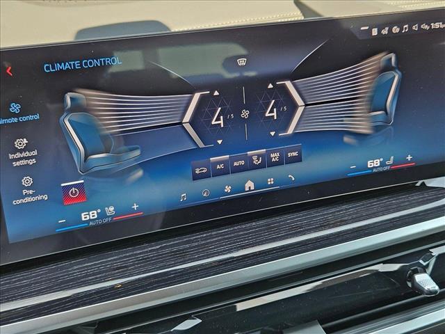 new 2026 BMW X7 car, priced at $116,140