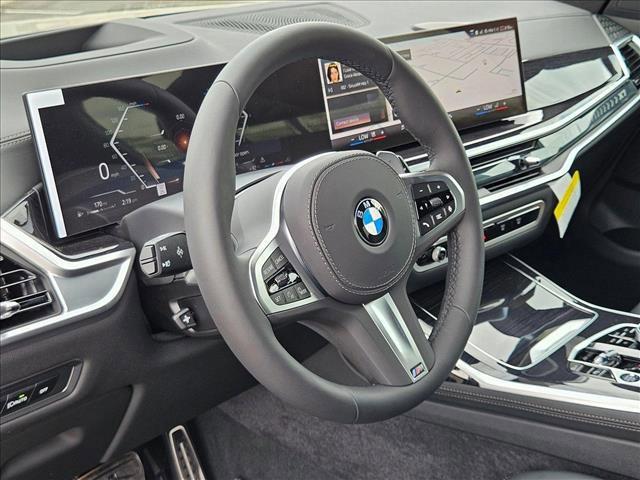 new 2025 BMW X7 car, priced at $94,400