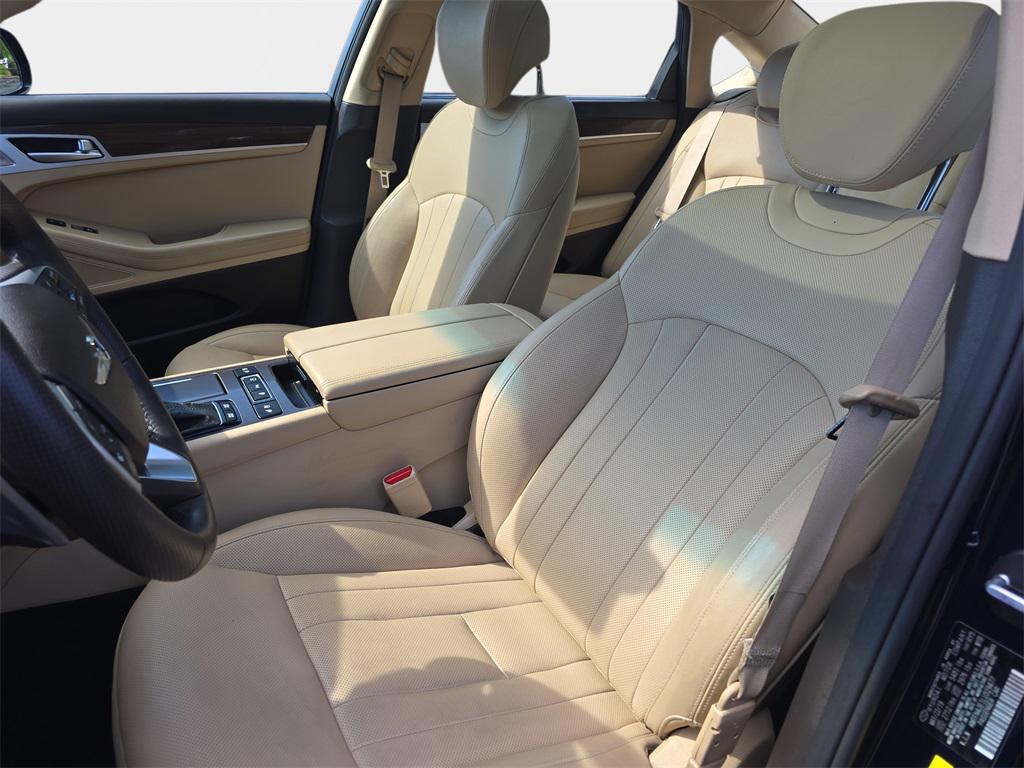 used 2020 Genesis G80 car, priced at $24,997
