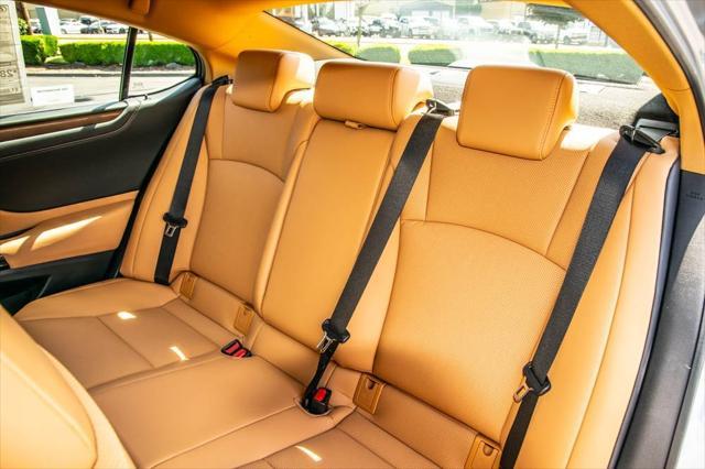 used 2023 Lexus ES 250 car, priced at $42,600