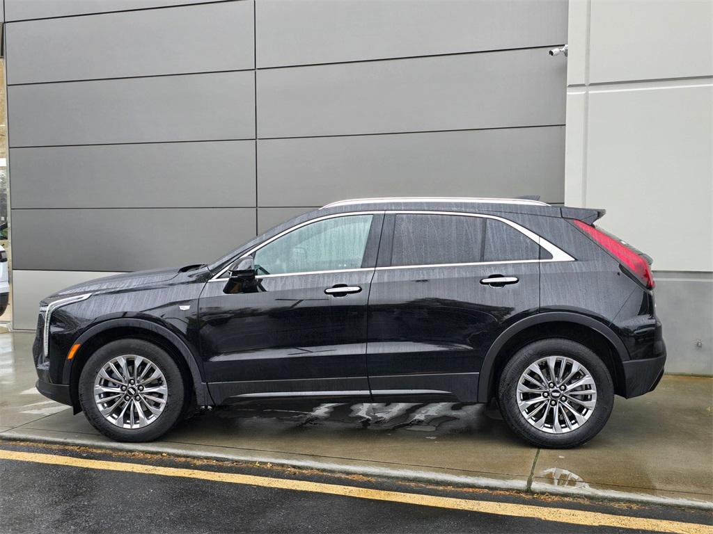 used 2025 Cadillac XT4 car, priced at $37,979
