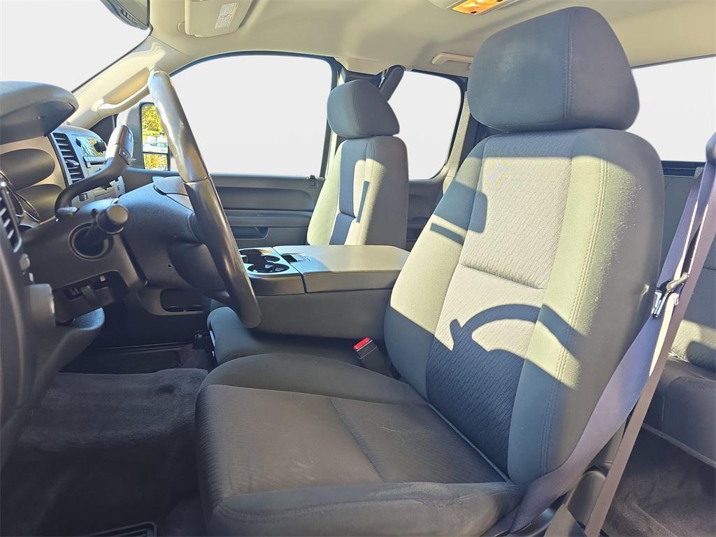 used 2013 Chevrolet Silverado 2500 car, priced at $22,996