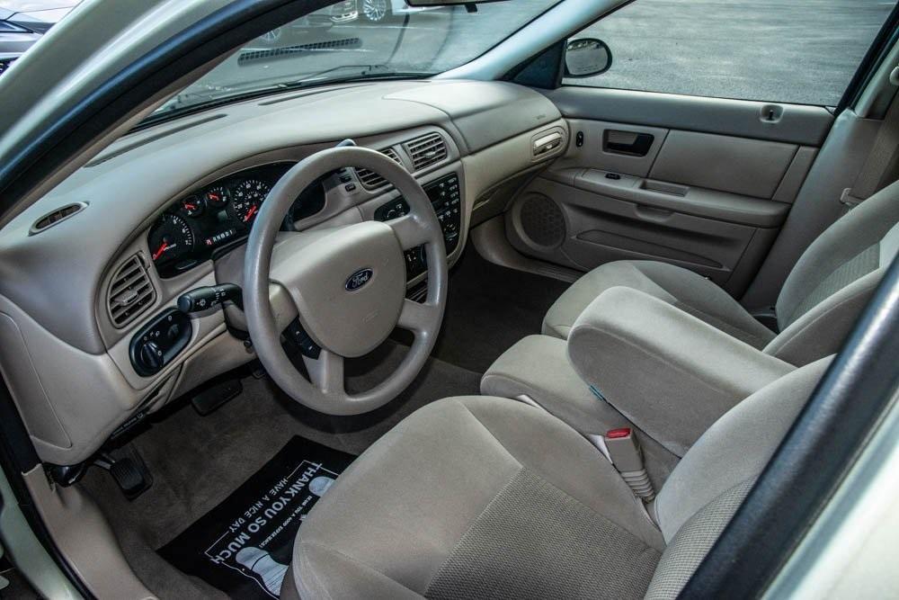 used 2006 Ford Taurus car, priced at $5,984