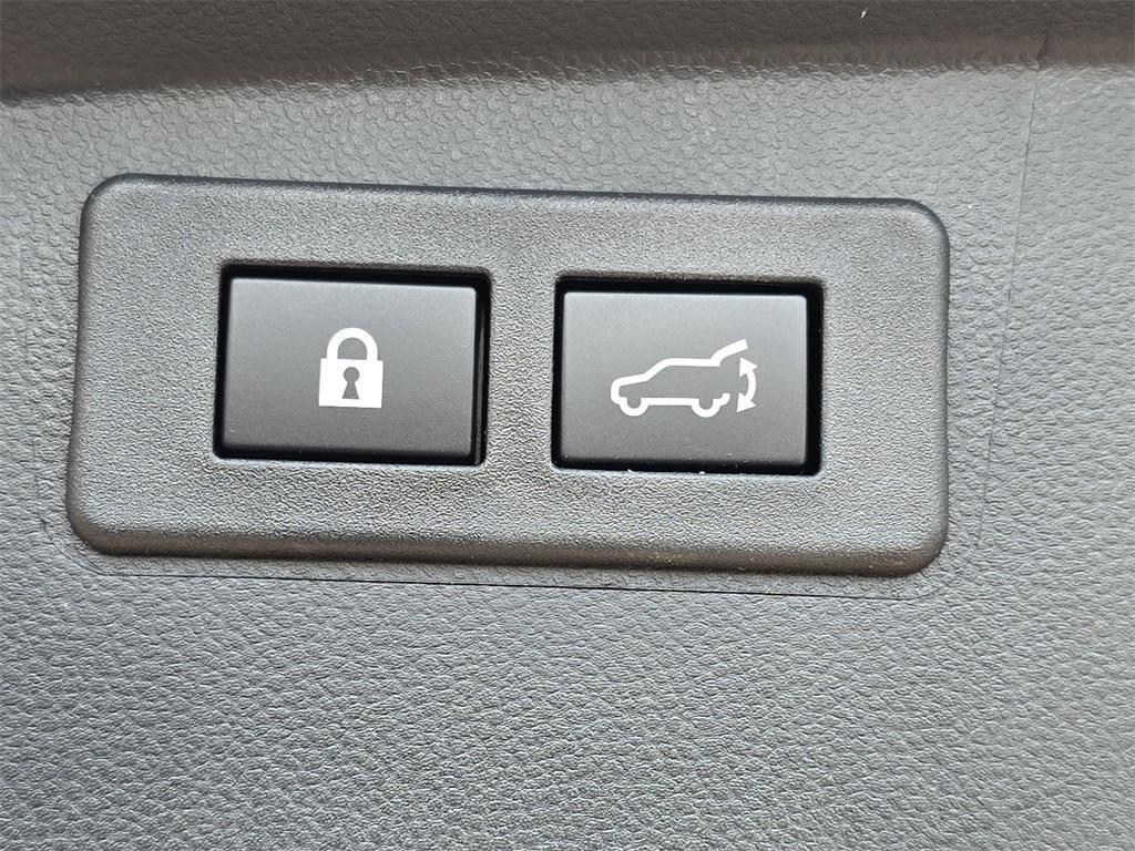 used 2025 Subaru Outback car, priced at $30,451