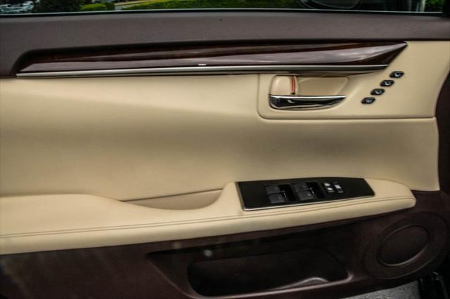 used 2016 Lexus ES 350 car, priced at $24,200