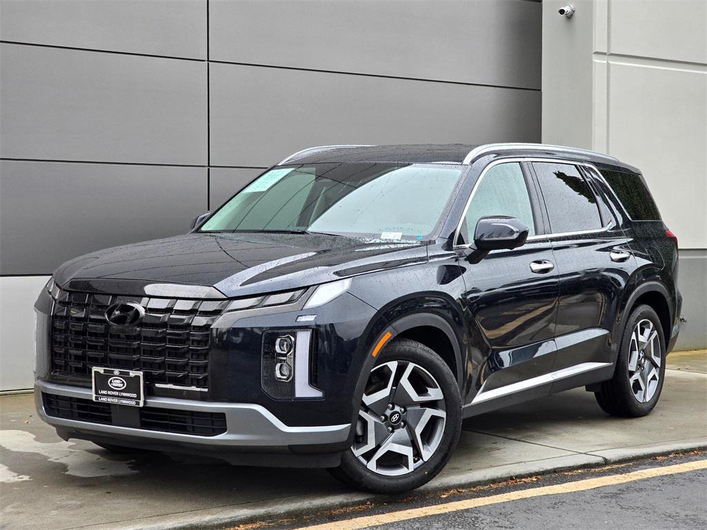 used 2024 Hyundai Palisade car, priced at $36,241