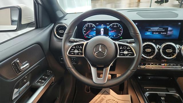 used 2023 Mercedes-Benz GLB 250 car